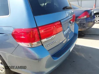 2010 Honda Odyssey EX-L with VIN 5FNRL3H64AB071603, listed as a IAAI auction lot 42084026 with 199,753 mi miles. Bid and sale history available at carsss.com. Image 13.