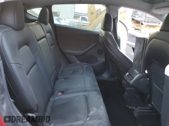 2020 Tesla Model Y Long Range z VIN 5YJYGDEE3LF011297, wystawiony jako Copart lot #42711345 z przebiegiem 103 803 mil mil oraz Szkoda całkowita • Salvage title. Historia ofert i sprzedaży dostępna na DreamBid. Obrazek 10.