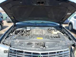 2008 Lincoln Navigator with VIN 5LMFU28538LJ21943, listed as a IAAI auction lot 41764473 with 116,431 mi miles. Bid and sale history available at carsss.com. Image 10.