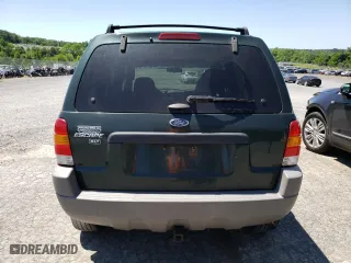 2002 Ford Escape Limited with VIN 1FMCU04172KD23243, listed as a Copart auction lot 57082104 with 153,480 mi miles and Clean Title. Bid and sale history available at carsss.com. Image 6.