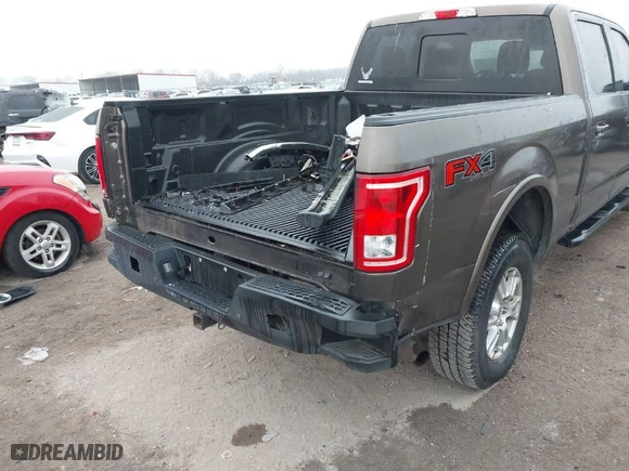 2015 Ford F-150 XLT w/HD Payload Pkg with VIN 1FTFW1EF6FFB17468, listed as a IAAI auction lot 41543094 with 208,909 mi miles. Bid and sale history available at carsss.com. Image 16.