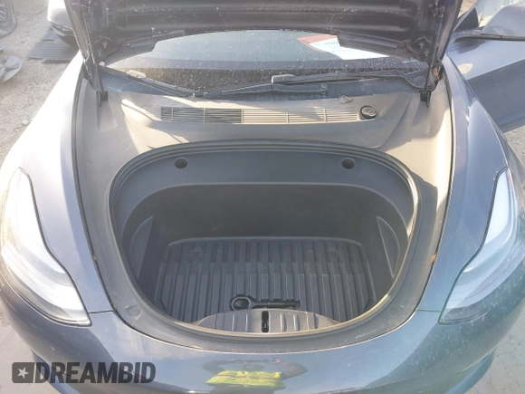 2022 Tesla Model 3 Long Range with VIN 5YJ3E1EB3NF264532, listed as a IAAI auction lot 41842044 with 42,280 mi miles and . Bid and sale history available at DreamBid. Image 10.