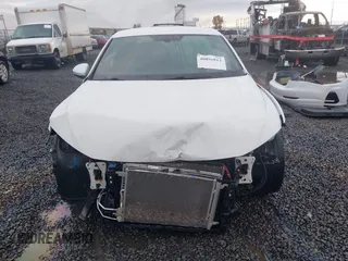 2019 Volkswagen Jetta GLI S z VIN 3VW6T7BU2KM202992, wystawiony jako IAAI lot #40896812 z przebiegiem 44 348 mil mil oraz . Historia ofert i sprzedaży dostępna na DreamBid. Obrazek 13.