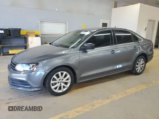 2015 Volkswagen Jetta SE with VIN 3VWD17AJ5FM355537, listed as a Copart auction lot 61904555 with 210,445 mi miles and Salvage title. Bid and sale history available at DreamBid. Image 1.