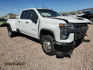 2021 Chevrolet Silverado 3500HD Work Truck with VIN 1GC4YSEY2MF292287, listed as a Copart auction lot 73583394 with 108,784 mi miles and Salvage Title. Bid and sale history available at carsss.com. Image 4.
