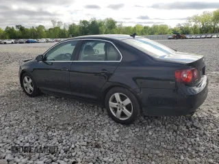 2009 Volkswagen Jetta SE с VIN 3VWRZ71K09M152289, выставлен на аукционе Copart как лот 56928795 с пробегом 103 347 миль миль и Списание • Salvage title. История ставок и продаж доступна на DreamBid. Изображение 2.