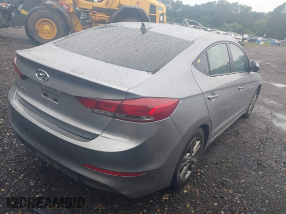 2017 Hyundai Elantra SE with VIN 5NPD84LF6HH018597, listed as a IAAI auction lot 42636028 with 82,397 mi miles and . Bid and sale history available at DreamBid. Image 4.