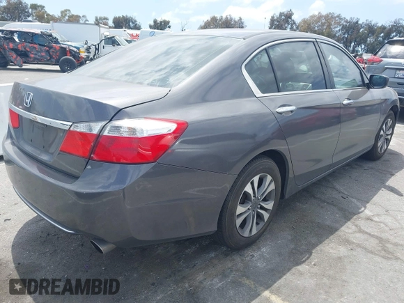 2013 Honda Accord LX z VIN 1HGCR2F35DA170016, wystawiony jako IAAI lot #42115801 z przebiegiem 177 986 mil mil oraz . Historia ofert i sprzedaży dostępna na DreamBid. Obrazek 4.