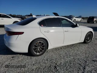 2018 Alfa Romeo Giulia с VIN ZARFAEBN8J7565396, выставлен на аукционе Copart как лот 46655995 с пробегом 90 820 миль миль и Чистый • Clean title. История ставок и продаж доступна на DreamBid. Изображение 3.
