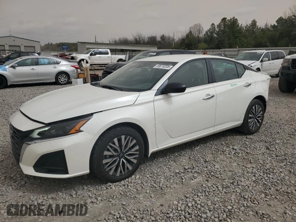 2024 Nissan Altima 2.5 SV with VIN 1N4BL4DW2RN417521, listed as a Copart auction lot 49870205 with 10,732 mi miles and Salvage Title. Bid and sale history available at carsss.com. Image 1.