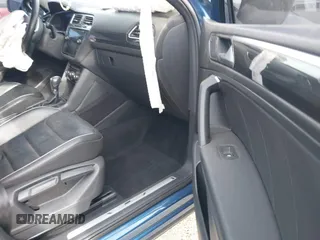 2018 Volkswagen Tiguan SEL Premium with VIN 3VV5B7AX0JM218427, listed as a IAAI auction lot 41188087 with 46,877 mi miles and . Bid and sale history available at DreamBid. Image 5.