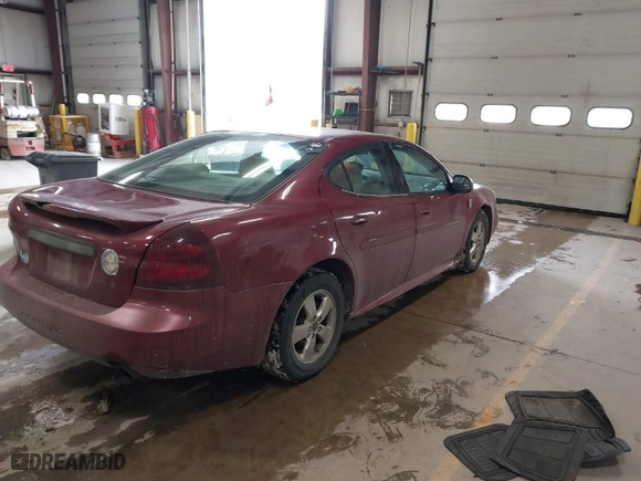 2005 Pontiac Grand Prix with VIN 2G2WP522X51281175, listed as a IAAI auction lot 41615203 with 181,072 mi miles. Bid and sale history available at carsss.com. Image 4.