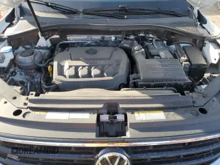 2022 Volkswagen Tiguan SE R-Line Black with VIN 3VV8B7AX8NM071695, listed as a Copart auction lot 87423714 with 27,776 mi miles and Salvage Title. Bid and sale history available at DreamBid. Image 13.