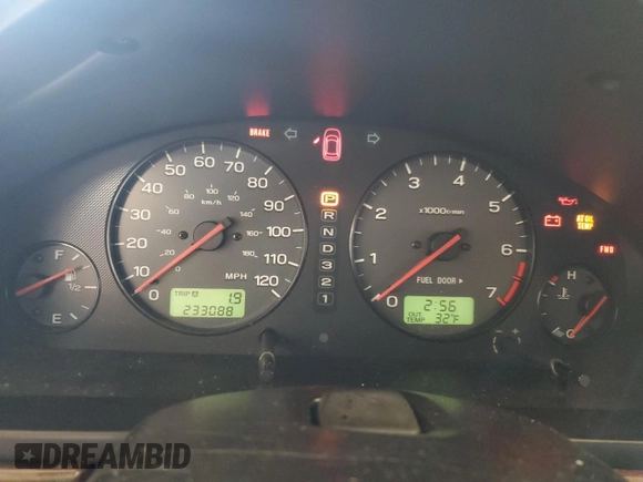 2002 Subaru Legacy Outback with VIN 4S3BH665227639580, listed as a Copart auction lot 88452215 with 233,088 mi miles and Salvage title. Bid and sale history available at DreamBid. Image 9.