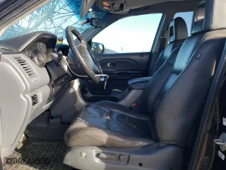 2003 Honda Pilot EX with VIN 2HKYF18613H607127, listed as a Copart auction lot 81435813 with 331,325 mi miles and Salvage Title. Bid and sale history available at carsss.com. Image 7.