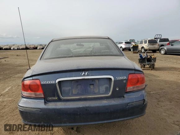 2004 Hyundai Sonata with VIN KMHWF25H14A925921, listed as a Copart auction lot 82651264 with 232,026 mi miles and Salvage Title. Bid and sale history available at carsss.com. Image 6.