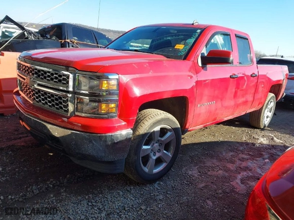 2014 Chevrolet Silverado 1500 LT with VIN 1GCVKREC7EZ107427, listed as a IAAI auction lot 41330419 with 157,932 mi miles. Bid and sale history available at carsss.com. Image 2.