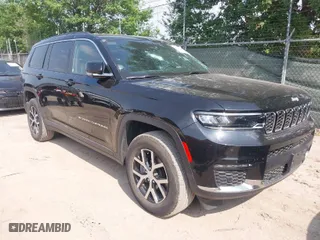 2024 Jeep Grand Cherokee L Limited with VIN 1C4RJKBG8R8529981, listed as a IAAI auction lot 41948900 with 39,403 mi miles. Bid and sale history available at carsss.com. Image 1.