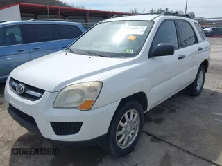 2009 Kia Sportage LX with VIN KNDJE723597560168, listed as a IAAI auction lot 41824779 with 110,386 mi miles. Bid and sale history available at carsss.com. Image 2.