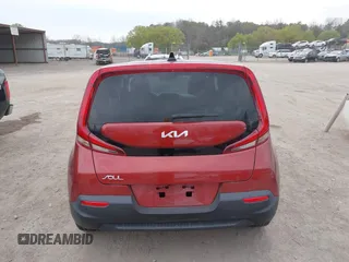 2022 Kia Soul LX with VIN KNDJ23AU8N7836980, listed as a IAAI auction lot 41871840 with 47,162 mi miles. Bid and sale history available at carsss.com. Image 16.