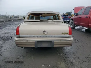 1992 Chrysler New Yorker z VIN 1C3XV66R9ND794543, wystawiony jako Copart lot #45347925 z przebiegiem 46 550 mil mil oraz Tytuł czysty. Historia ofert i sprzedaży dostępna na DreamBid. Obrazek 6.