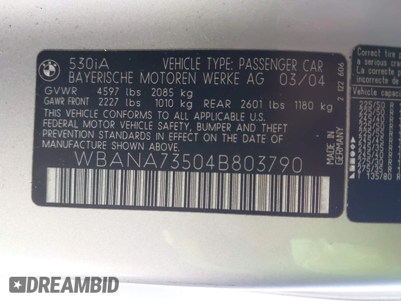 2004 BMW 5 Series 530i with VIN WBANA73504B803790, listed as a IAAI auction lot 41954910 with 130,570 mi miles. Bid and sale history available at carsss.com. Image 9.