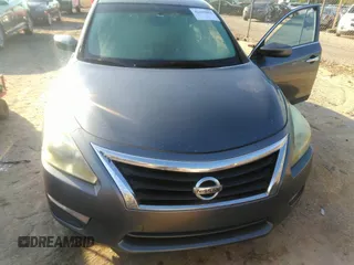 2014 Nissan Altima 2.5 S with VIN 1N4AL3APXEN216950, listed as a IAAI auction lot 42169002 with 261,982 mi miles. Bid and sale history available at carsss.com. Image 6.