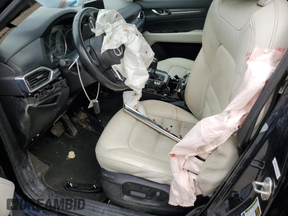 2018 Mazda CX-5 Grand Touring z VIN JM3KFBDM6J0359359, wystawiony jako Copart lot #48018105 z przebiegiem 74 227 mil mil oraz Szkody całkowita. Historia ofert i sprzedaży dostępna na DreamBid. Obrazek 7.