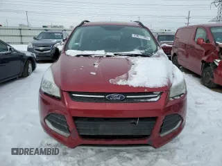 2016 Ford Escape SE with VIN 1FMCU0GX3GUB95532, listed as a Copart auction lot 44617785 with 98,331 mi miles and Salvage Title. Bid and sale history available at carsss.com. Image 5.
