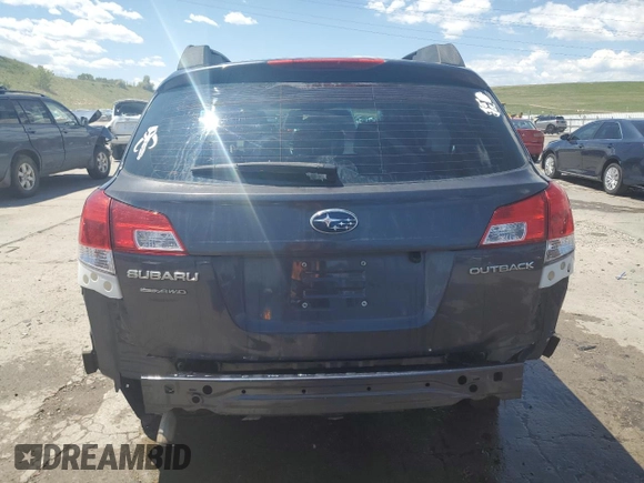 2012 Subaru Outback 2.5i z VIN 4S4BRCAC1C1247255, wystawiony jako Copart lot #60322045 z przebiegiem 182 627 mil mil oraz Szkoda całkowita • Salvage title. Historia ofert i sprzedaży dostępna na DreamBid. Obrazek 6.
