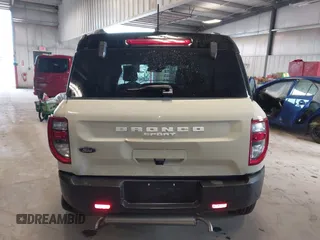 2024 Ford Bronco Sport Outer Banks with VIN 3FMCR9C69RRF55495, listed as a IAAI auction lot 42116001 with 2,834 mi miles and . Bid and sale history available at DreamBid. Image 16.