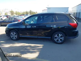 2018 Nissan Pathfinder S with VIN 5N1DR2MN6JC633381, listed as a IAAI auction lot 41999410 with 106,561 mi miles and . Bid and sale history available at DreamBid. Image 14.