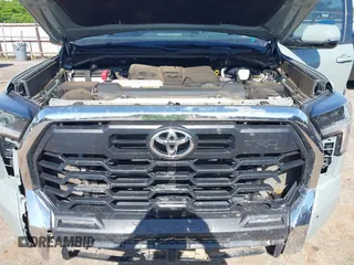 2022 Toyota Tundra SR5 with VIN 5TFLA5AB7NX013477, listed as a IAAI auction lot 42172272 with 30,460 mi miles and . Bid and sale history available at DreamBid. Image 10.