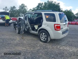 2011 Ford Escape Limited с VIN 1FMCU0EG0BKB26658, выставлен на аукционе IAAI как лот 42435365 с пробегом Не указан миль и . История ставок и продаж доступна на DreamBid. Изображение 3.