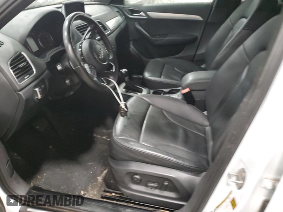 2015 Audi Q3 2.0T Prestige with VIN WA1GFCFS8FR014489, listed as a Copart auction lot 45964755 with 131,099 mi miles and Clean Title. Bid and sale history available at carsss.com. Image 7.