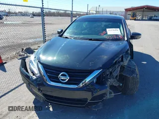 2018 Nissan Altima SR with VIN 1N4AL3AP0JC180577, listed as a IAAI auction lot 41378496 with 89,751 mi miles and . Bid and sale history available at carsss.com. Image 13.