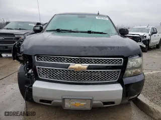 2009 Chevrolet Avalanche LT w/2LT with VIN 3GNFK22009G237701, listed as a Copart auction lot 44897845 with 184,333 mi miles and Salvage Title. Bid and sale history available at carsss.com. Image 5.