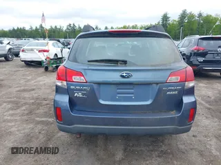 2013 Subaru Outback 2.5i с VIN 4S4BRBAC1D3230696, выставлен на аукционе IAAI как лот 42301797 с пробегом 248 450 миль миль и . История ставок и продаж доступна на DreamBid. Изображение 17.