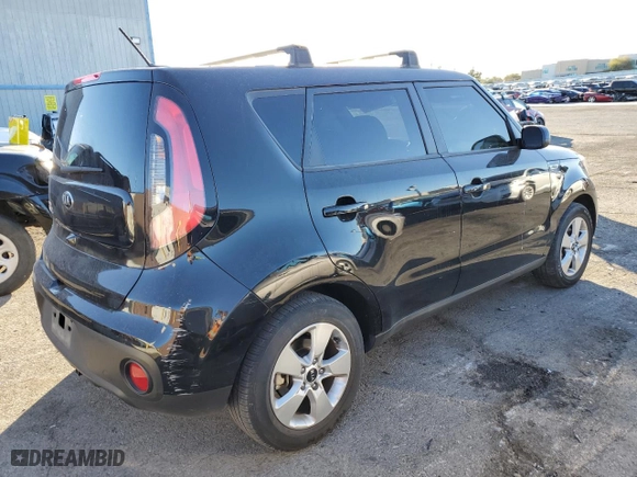 2019 Kia Soul with VIN KNDJN2A20K7682521, listed as a Copart auction lot 86978664 with 404,446 mi miles and Salvage Title. Bid and sale history available at carsss.com. Image 3.