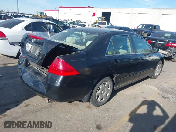 2006 Honda Accord LX with VIN 1HGCM56426A086697, listed as a IAAI auction lot 42389083 with 183,047 mi miles and . Bid and sale history available at DreamBid. Image 4.