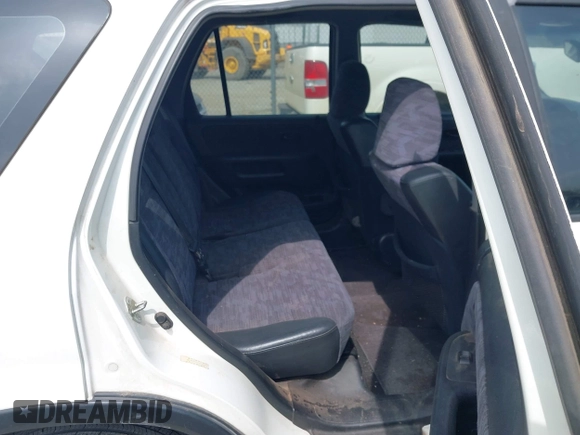 2004 Honda CR-V LX with VIN JHLRD68454C004803, listed as a IAAI auction lot 41910388 with 192,766 mi miles and . Bid and sale history available at carsss.com. Image 8.