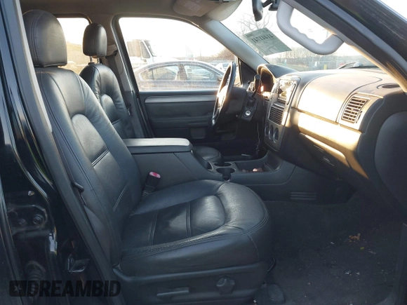 2004 Ford Explorer XLT z VIN 1FMZU73W24ZB42805, wystawiony jako IAAI lot #41441741 z przebiegiem 198 703 mil mil oraz . Historia ofert i sprzedaży dostępna na DreamBid. Obrazek 5.