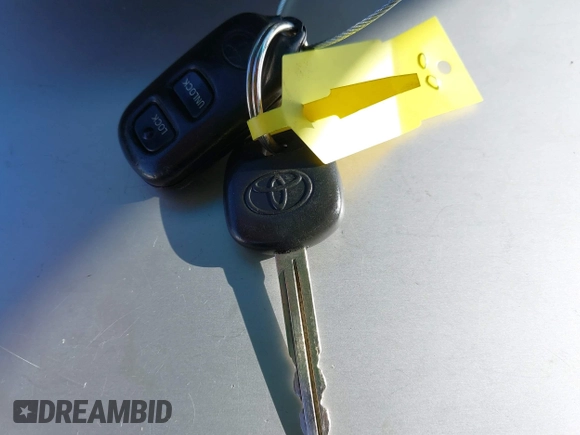 2006 Toyota Highlander with VIN JTEDW21A460015561, listed as a IAAI auction lot 42864235 with 202,859 mi miles and . Bid and sale history available at DreamBid. Image 11.