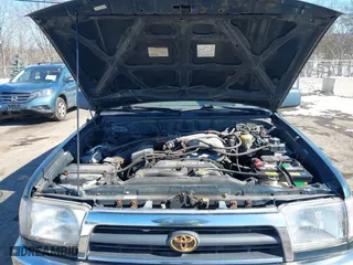 1997 Toyota 4Runner Limited with VIN JT3HN87R5V0108505, listed as a IAAI auction lot 41628087 with 144,269 mi miles. Bid and sale history available at carsss.com. Image 10.