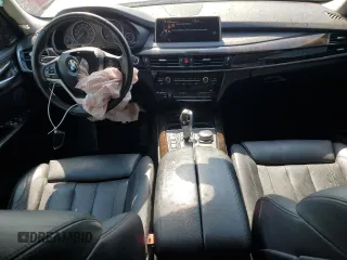 2016 BMW X5 xDrive35i z VIN 5UXKR0C59G0S93508, wystawiony jako Copart lot #55920795 z przebiegiem 127 416 mil mil oraz Szkoda całkowita • Salvage title. Historia ofert i sprzedaży dostępna na DreamBid. Obrazek 8.