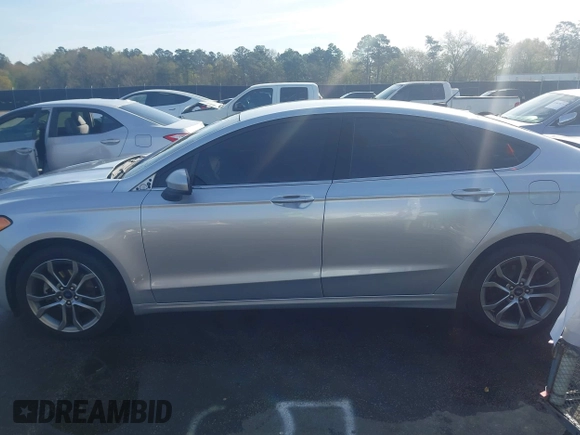 2017 Ford Fusion SE with VIN 3FA6P0HD8HR391610, listed as a IAAI auction lot 41903010 with 74,376 mi miles and . Bid and sale history available at DreamBid. Image 15.