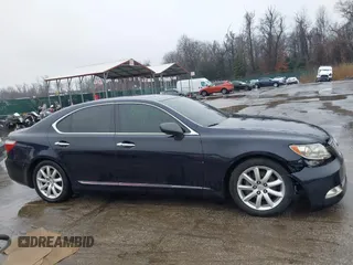 2007 Lexus LS 460 with VIN JTHBL46F675008702, listed as a IAAI auction lot 41574370 with 170,609 mi miles. Bid and sale history available at carsss.com. Image 13.