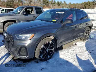 2021 Audi SQ5 Premium Plus with VIN WA1B4AFY8M2053906, listed as a Copart auction lot 88301095 with 60,036 mi miles and Salvage Title. Bid and sale history available at carsss.com. Image 1.
