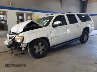 2009 Chevrolet Suburban LT w/1LT with VIN 1GNFK26389R272863, listed as a Copart auction lot 78642574 with 204,638 mi miles and Salvage Title. Bid and sale history available at carsss.com. Image 1.