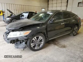 2014 Honda Crosstour EX-L with VIN 5J6TF1H5XEL001528, listed as a Copart auction lot 71312334 with 196,159 mi miles and Salvage Title. Bid and sale history available at carsss.com. Image 1.